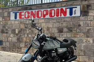 moto guzzi v7 sport