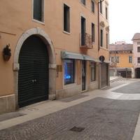 NEGOZIO/UFFICIO in centro storico a Valdagno (VI)