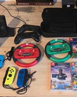 Nintendo Switch + Giochi + Accessori Vari