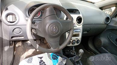 Auto opel corsa