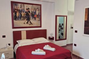 Le Casette Di Vittorio: L'AMARANTO