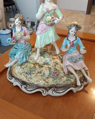 scultura in porcellana di Capodimonte