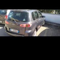 autovettura Mazda