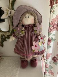 Bambola artigianale