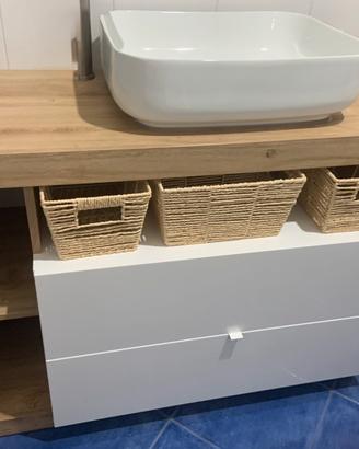 Arredamento bagno moderno completo
