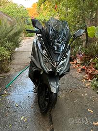 KYMCO AK 550-come nuovo( motore appena sostituito