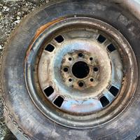 Cerchione auto in metallo