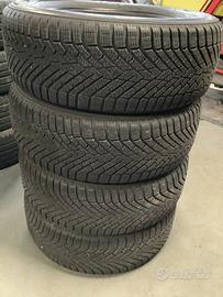 GOMME USATE 235/60R18 INVERNALI