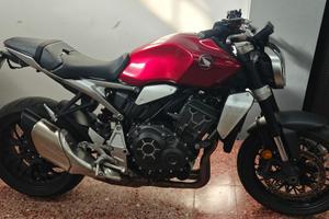 Honda CB 1000 R