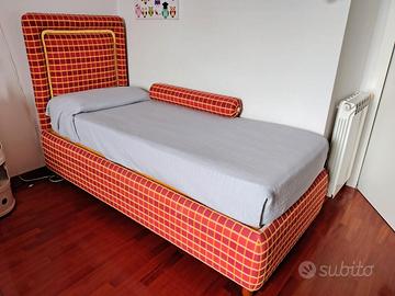 Letto Sommier Contenitore Artigianale e Pensili