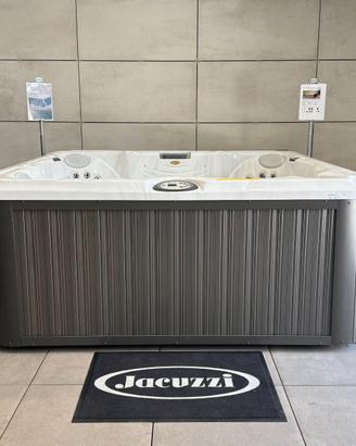 Spa idromassaggio Jacuzzi J-235