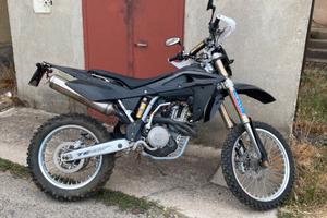 Moto te 450