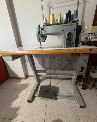 Macchina da cucire Dürkopp Adler modello 271