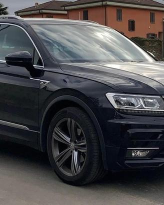 VW Tiguan Sport R-line esterno/interno