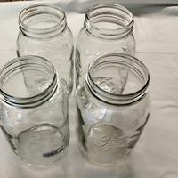 4 barattoli in vetro "Bormioli" da litri 1,5 