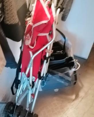 Passeggino pieghevole