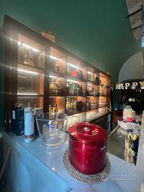 Bottigliera bacheca bar