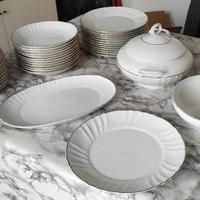 Servizio tavola della collezione Versailles