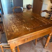 Tavolo Toscano con Sedie Provenzali