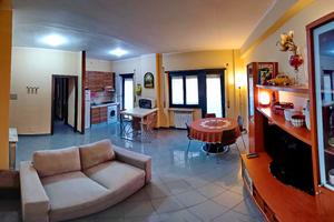 Bilocale Magliana Nuova (English text inside)