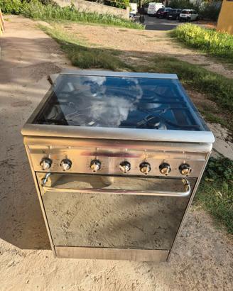 Cucina Smeg CX60SV9 (forno + fornelli)-Come Nuova