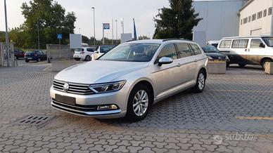 VOLKSWAGEN Passat 8ª serie - 2018