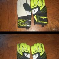 guanti da portiere 