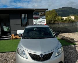 Lancia Ypsilon 1.2 69 CV 5 porte S&S Gold