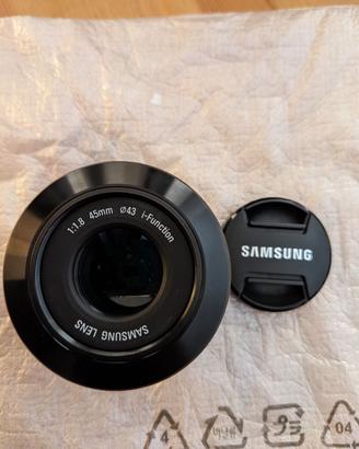 Obiettivo Samsung nero 45mm NX Mount perfetto