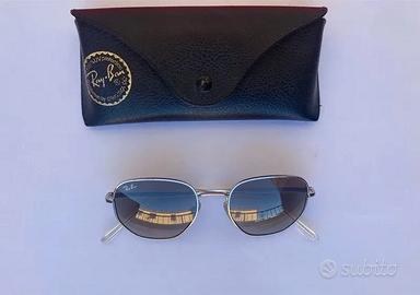 Occhiali da sole Rayban RB 3682