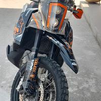 torretta radegarage e scarico hp corse ktm 890 adv