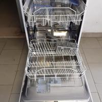 Lavastoviglie indesit
