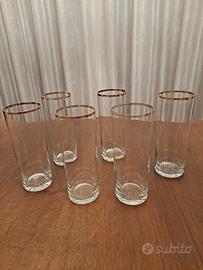 Bicchieri alti con bordo dorato vintage