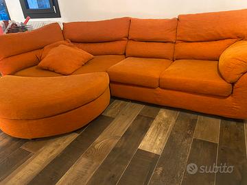 Divano con lunetta poltrobe sofà