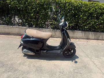 Piaggio vespa  125 4t Lx