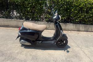 Piaggio vespa  125 4t Lx