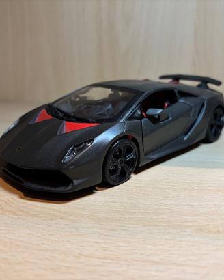 Lamborghini sesto elemento 1:24