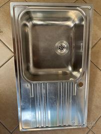 Lavello Franke acciaio 86x50 con rubinetto