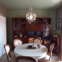 tavolo da pranzo ● da 120 cm.+5 sedie imbottite