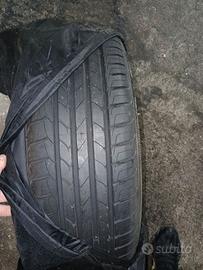 Ruota completa di crick 185/65 R15