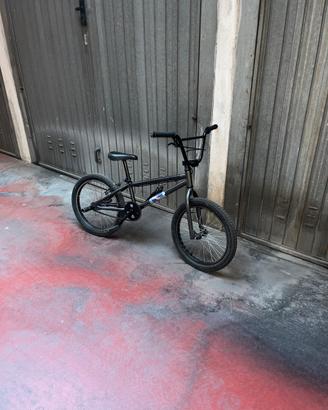 Bmx nera