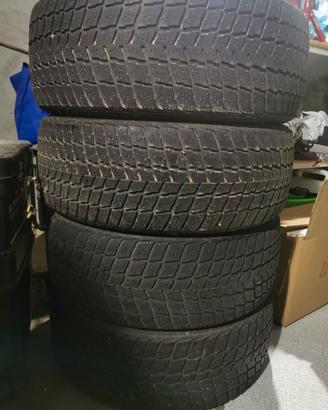 4 pneumatici Nexen 235/55/18