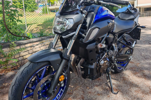 Yamaha mt 07 abs