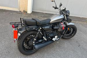 Moto Guzzi V9 Bobber - 2020