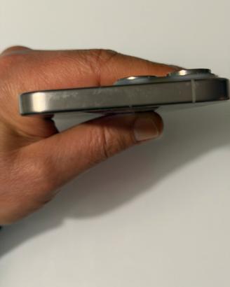 Iphone 15 pro max 256 titanio