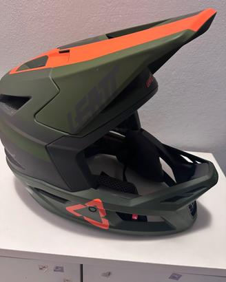 Casco integrale Leat nuovo