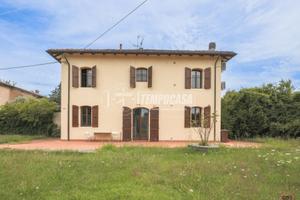 SOLUZIONE SEMI INDIPENDENTE - Via Castiglia