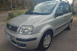 Fiat Panda 1.2 DA NEOPATENTATI / CLIMA / SERVOSTER