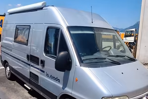 La strada van su citroen jumper 2.8 hdi 