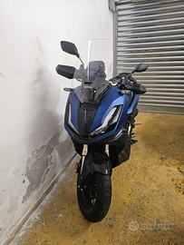 HONDA ADV 350 con 360 km